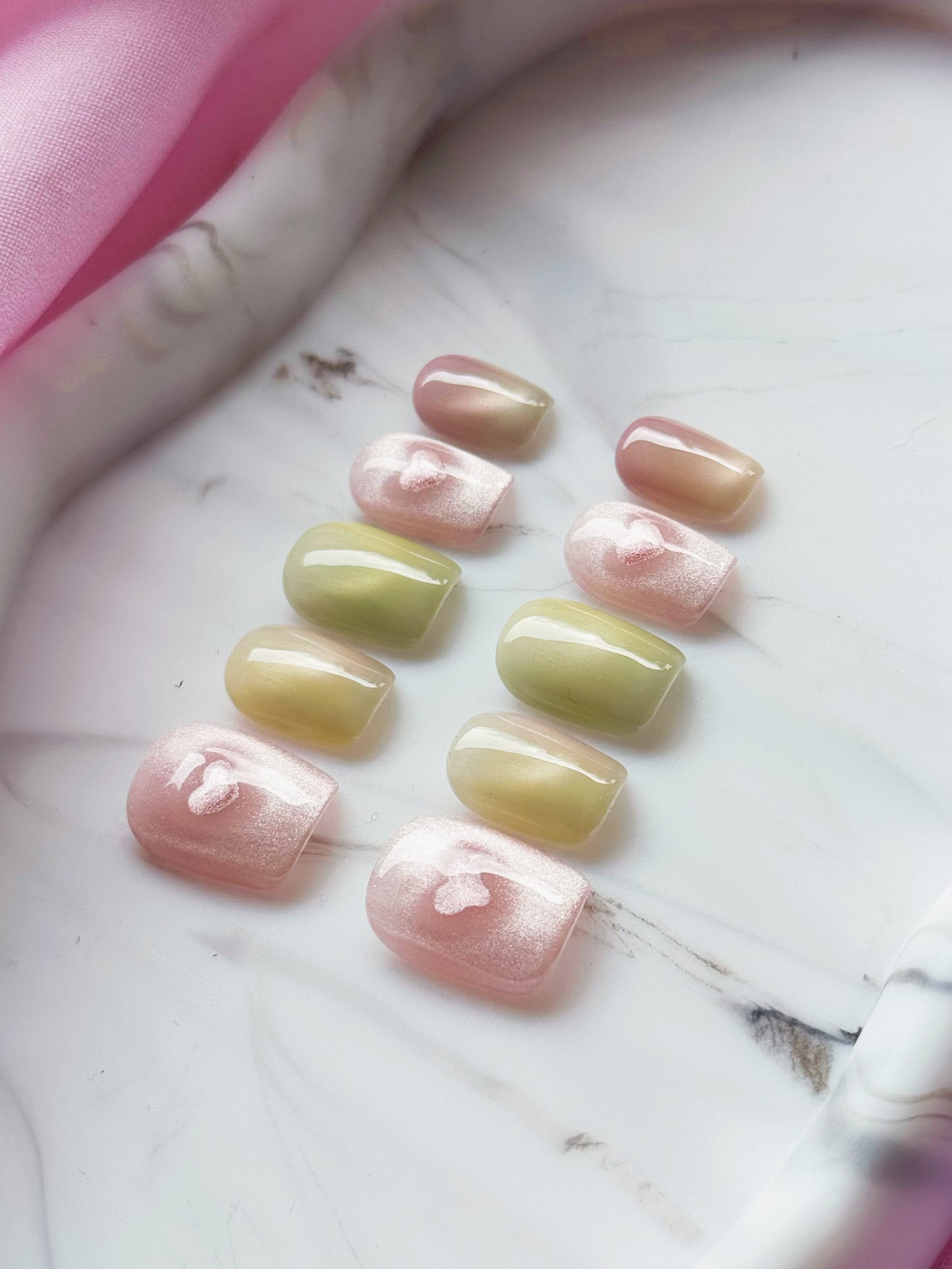 Blush & Green Tea Cat-Eye Press-On Nails – Heart Charm Collection