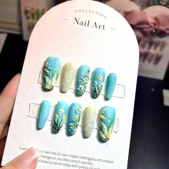 Customized Nails - Advanced Nail Art