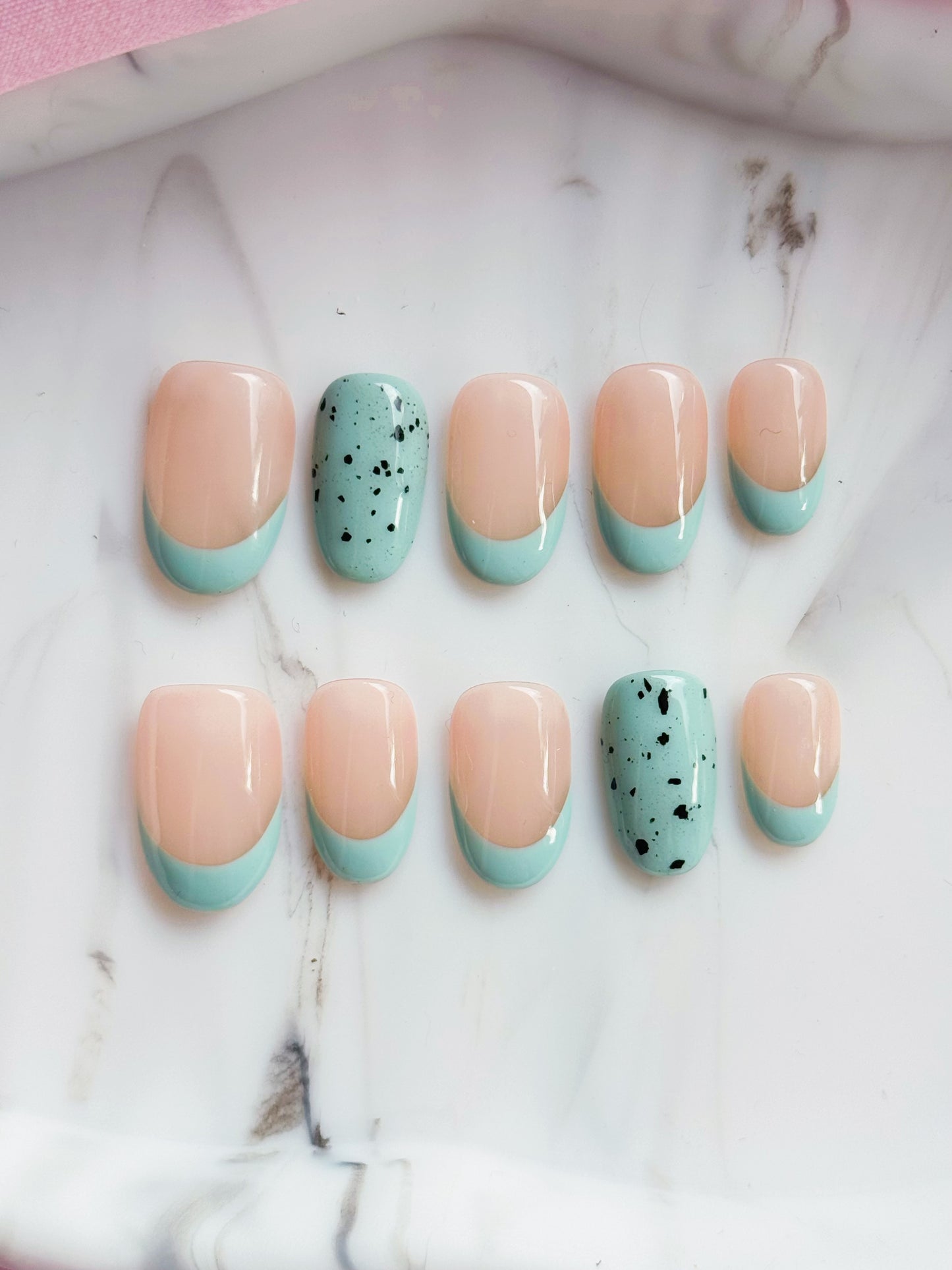 Mint French Press-On Nails – Nude Pink with Speckled Accents