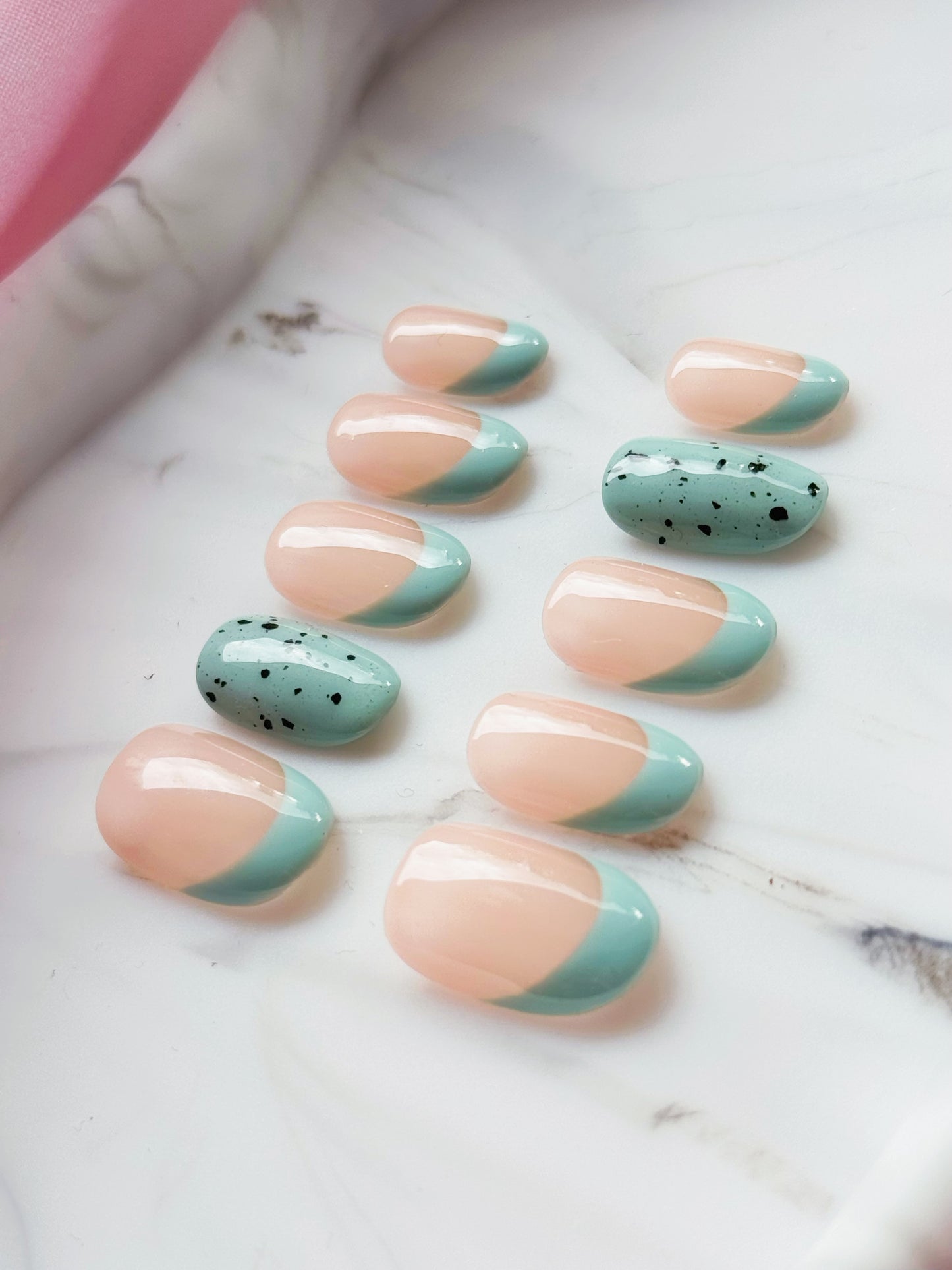 Mint French Press-On Nails – Nude Pink with Speckled Accents