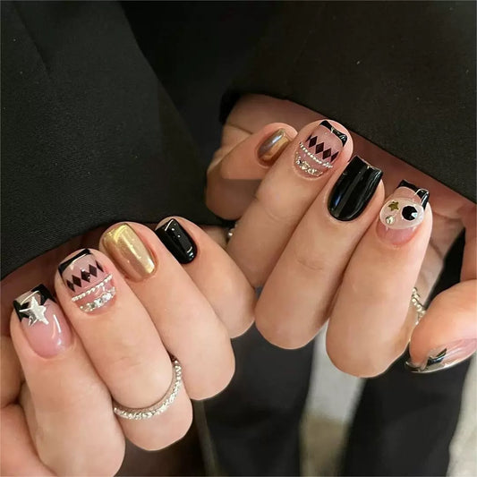 Midnight Glam – Black & Gold Geometric Press-On Nails